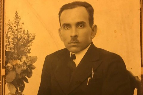 صلواتی: امیر قلی امینی، دغدغه ارتقای سطح کیفی دانش مردم اصفهان را داشت امیر قلی امینی - کراپشده