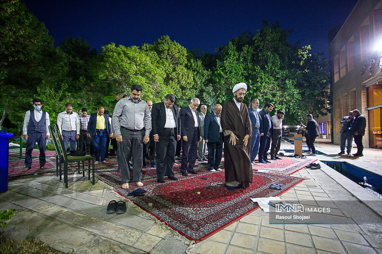 چهار ساعت با نمایندگان مردم در ادوار شورای اسلامی شهر اصفهان