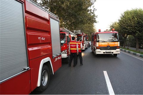 انجام ۳۳۵ عملیات اطفای حریق و امداد و نجات توسط آتش‌نشانان سنندج