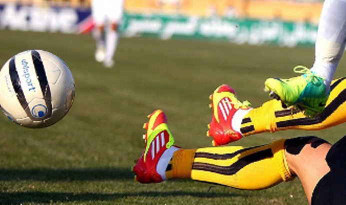 آزمایش کرونای پنج بازیکن در هفته دوم لیگ برتر فوتبال مثبت شد