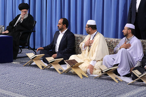 دیدار شرکت‌کنندگان در مسابقات بین‌المللی قرآن