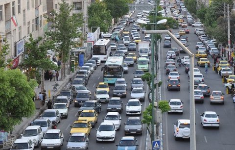 معضل قطعی برق چراغ‌های راهنمایی شهر تهران رفع می‌شود