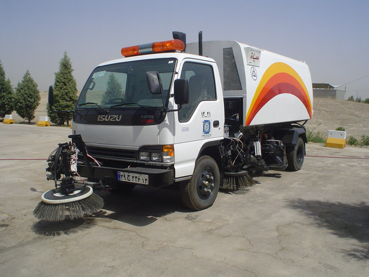 اضافه شدن ۳ دستگاه کامیونت به ناوگان خدمات شهری رودسر
