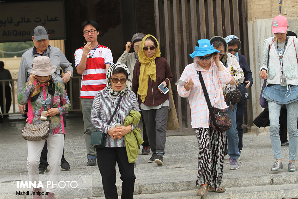 Chinese tourists golden opportunities for Iran's tourism market
