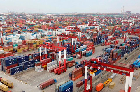 رشد ۱۷ درصدی صادرات اصفهان/واردات ۲۱۷.۳ میلیون دلاری کالا به استان