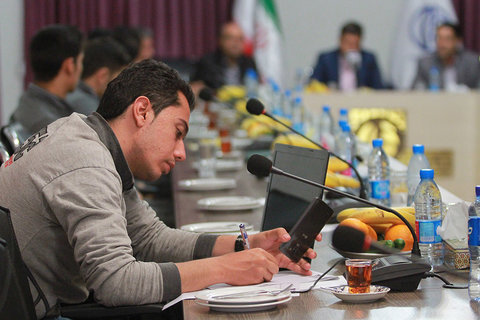 دیدار اعضای تیم ملی فوتسال زیر ۲۰ ساله ها با شهردار اصفهان