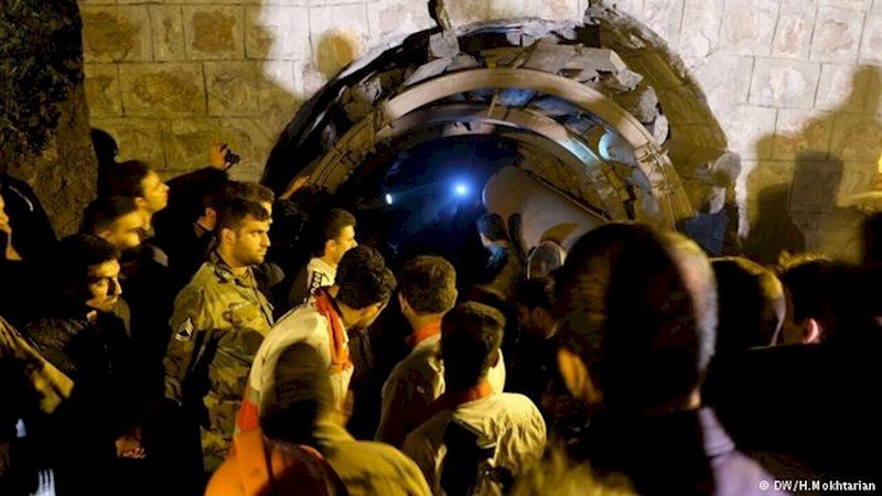 کشف ۱۳ جسد دیگر از تونل معدن آزادشهر