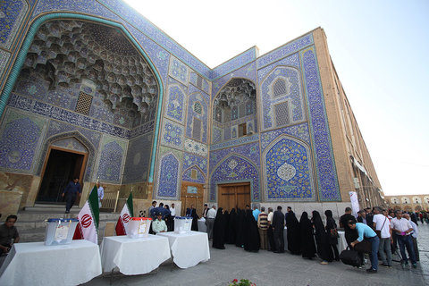 مردم اصفهان در آستانه خلق حماسه ای دیگر