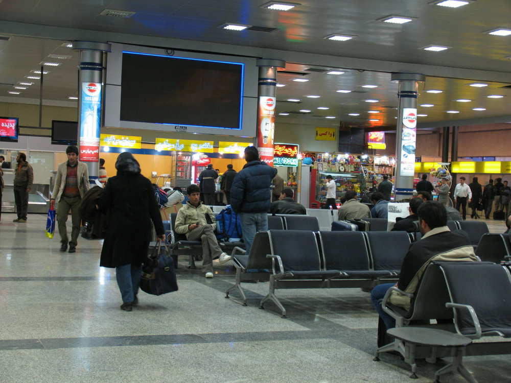 الکترونیکی شدن پرداخت عوارض خروج از کشور مسافران  فرودگاه اصفهان