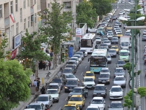 خیابان طالقانی نفس می کشد/ احداث پارکینگ زیرسطحی برای آسایش بیشتر شهروندان 