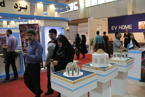 حضور مجموعه تخت فولاد در نهمین نمایشگاه صنعت گردشگری و هتلداری اصفهان