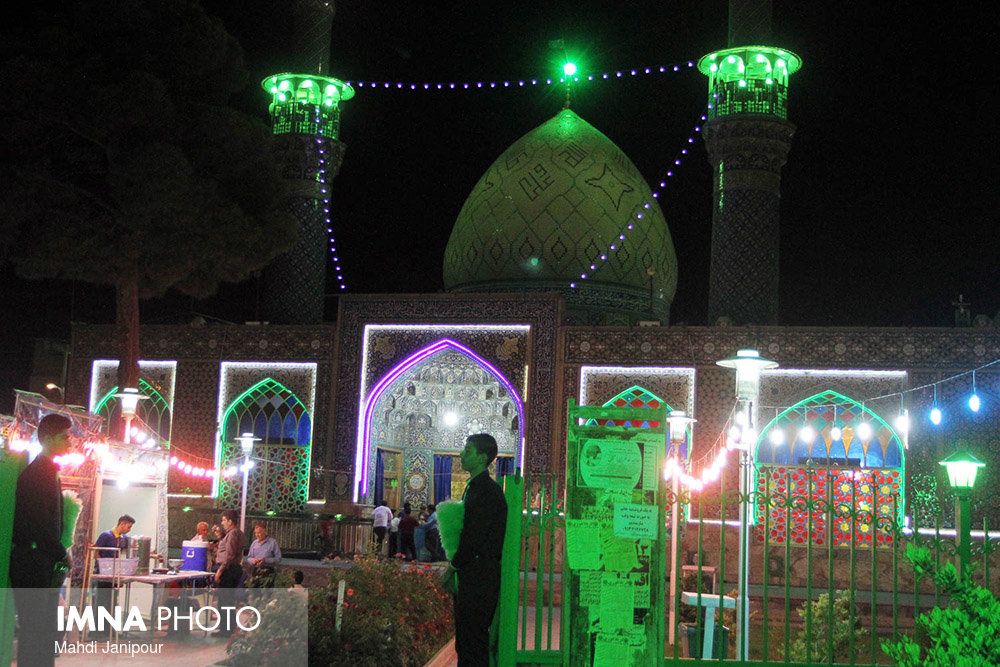 دیدار رودرروی شهردار اصفهان با مردم دیار سلمان محمدی/ آنچه در مسجد القائم خوراسگان گذشت