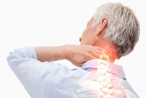 آرتروز گردن؛ بیماری شایع مردان بالای ۴۰ سال/درد استخوان کتف؛ نشانه رایج
