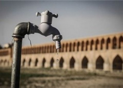 اصفهانی‌ها مصرف بهینه آب در پاییز و زمستان را جدی بگیرند/خشک شدن ۱۲۴حلقه چاه در استان 