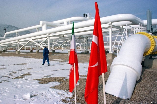 زنگنه برای فروش رایگان گاز به ترکیه به مجلس باید پاسخ دهد