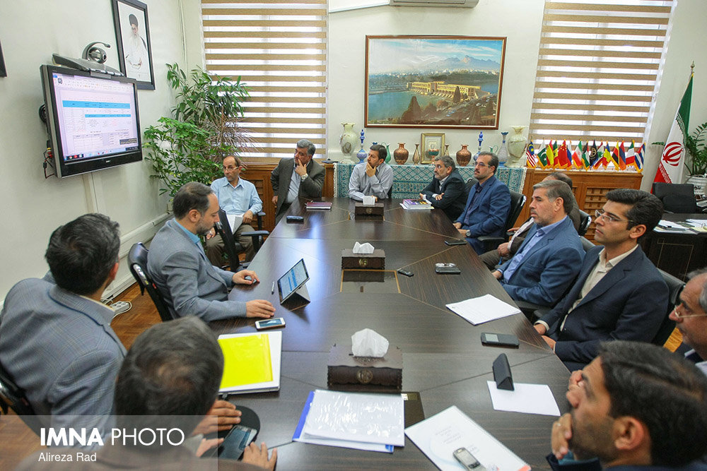 Meeting of the council for Isfahan municipality's cemeteries organization