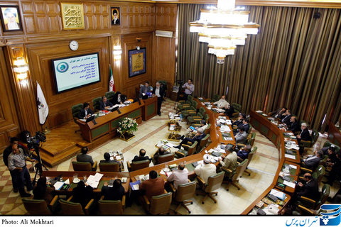 شهردار تهران پیش از شروع بکار شورا تعیین می شود
