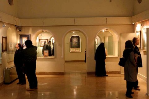 افتتاح نمایشگاه نسخ نفیس خطی قرآن در موزه هنرهای تزئینی اصفهان