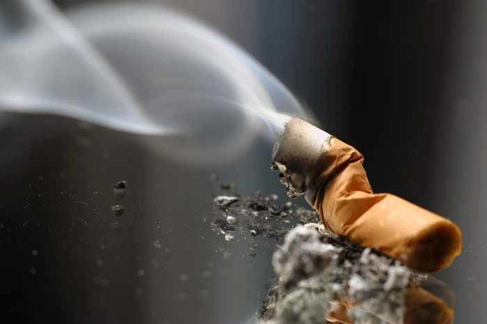 مصرف دخانیات؛ تیشه‌ای بر ریشه سلامتی