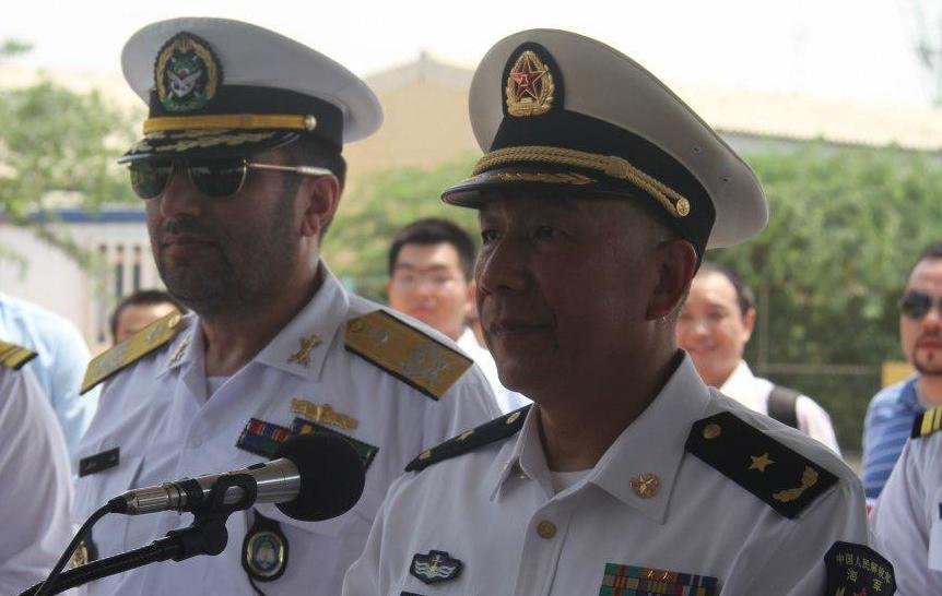 بازدید فرمانده ناوگروه چین از کارخانجات نیروی دریای ارتش