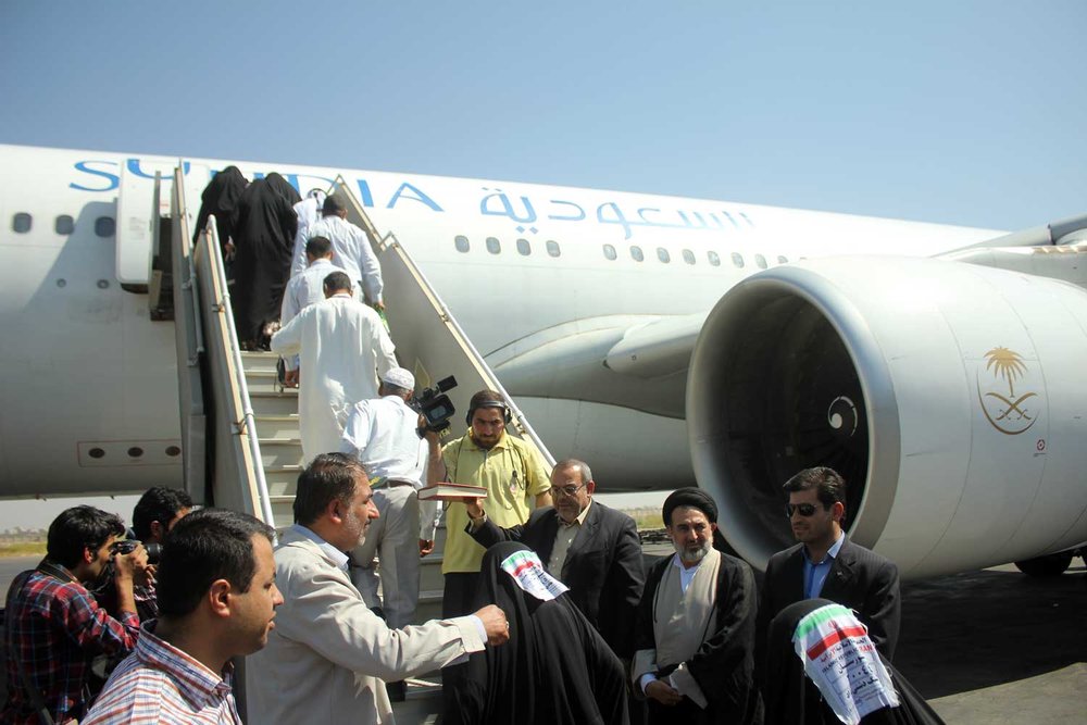 ۱۳۴۰ زائر از فرودگاه اصفهان راهی حج شدند