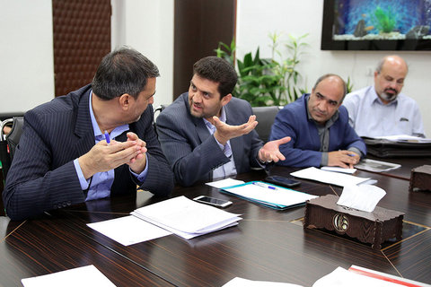 نشست شورای سازمان میادین میوه و تره بار و ساماندهی مشاغل شهری شهرداری اصفهان