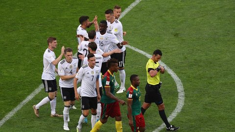 صدرنشینی آلمان به لطف توقف شیلی برابر قهرمان آسیا