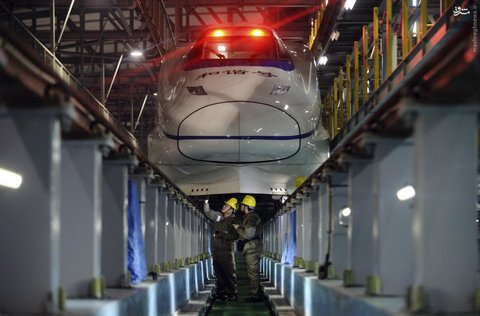 قطار چینی با سرعت ۴۰۰ کیلومتر در ساعت
