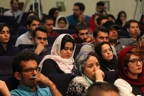 کارگاه فیلم سازی با حضور  شهرام مکری کارگردان فیلم تحسین شده ماهی و گربه