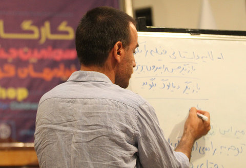 کارگاه فیلم سازی با حضور  شهرام مکری کارگردان فیلم تحسین شده ماهی و گربه
