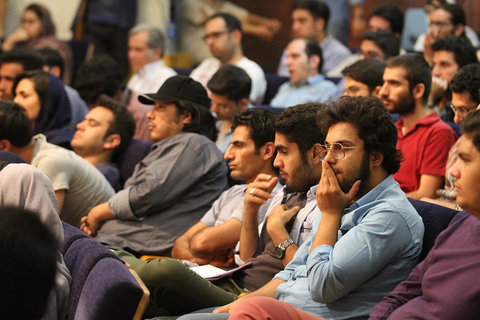 کارگاه فیلم سازی با حضور  شهرام مکری کارگردان فیلم تحسین شده ماهی و گربه