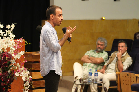 شهرام مکری در جشنواره فیلم ونیز سخنرانی می‌کند