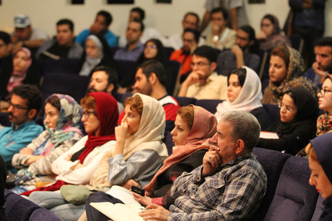 کارگاه فیلم سازی با حضور  شهرام مکری کارگردان فیلم تحسین شده ماهی و گربه
