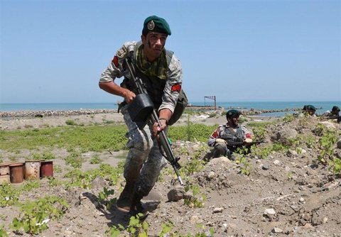 Iran seizes huge cache of weapons in central province of Kerman
