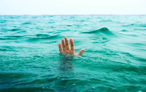غرق شدن جوان ۲۵ ساله در زاینده‌رود