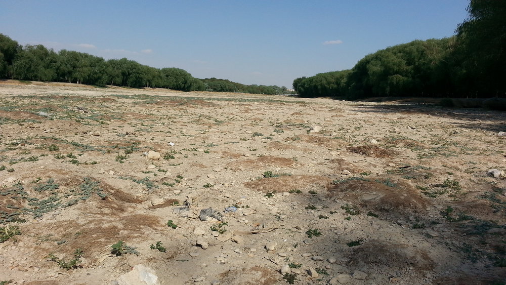 خشکی رودخانه زاینده رود نماد بحران آب در لنجان