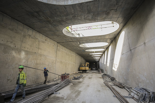 پیشرفت عملیات احداث نخستین تونل ۲ طبقه ترافیکی کشور به مرز ۸۰ درصد رسید