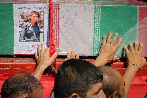 تشییع کاروان شهدای دفاع مقدس در نجف آباد