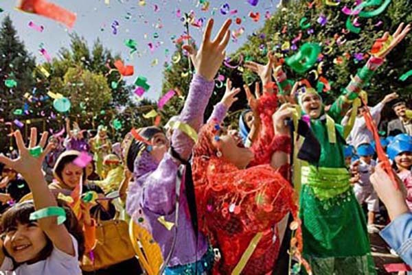 برگزاری جشنواره شادی کودک و نوجوان در زرند