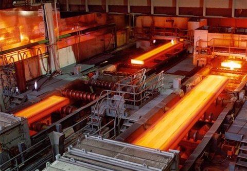 بدهی ۶ میلیاردی ذوب آهن اصفهان/نجات ذوب‌آهن در گرو تولید ۵ میلیون تن محصول در سال