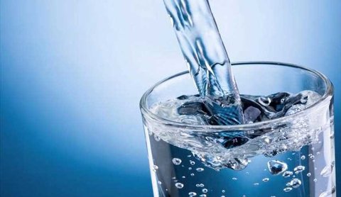 نوشیدن زیاد آب سوءمزاجی را تشدید می کند 