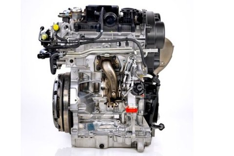 پاییز ۹۷ موتور ملی به تولید انبوه می‌رسد/ استاندارد موتورملی یورو ۶ است 