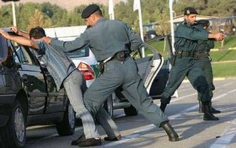 دستگیری ۴۶۰ قاچاقچی در شهرضا
