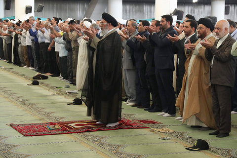 نماز نماز عبادی سیاسی جمعه اصفهان در مصلای بزرگ امام خمینی (ره)