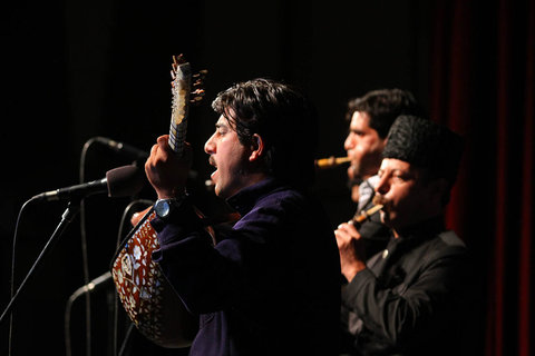 دومین جشنواره موسیقی مقامی ایران در اصفهان