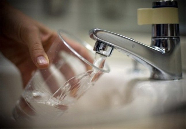 کاهش ۱۴ درصدی میزان آب بدون درآمد در استان اصفهان