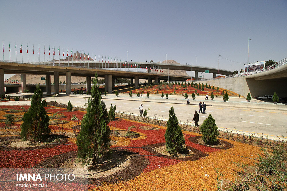تصاویر زیبا از ابرپروژه مجموعه پل ها و میدان استقلال