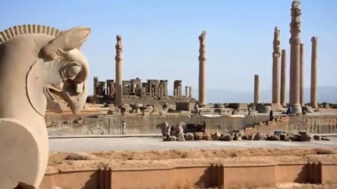 Iran to launch museum in Persepolis ancient site