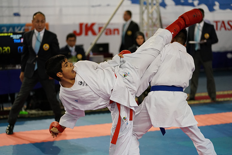 یک اصفهانی مسافر مسابقات جهانی کاراته اسپانیا شد