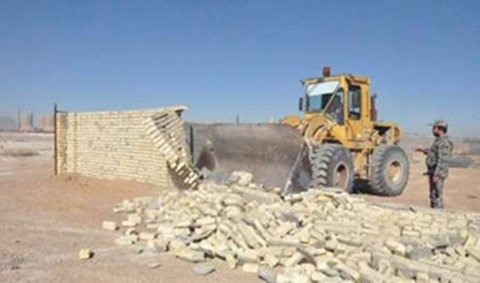 ۵۰ هزار متر از اراضی ملی داراب رفع تصرف شد 